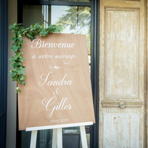 panneau de bienvenue en bois naturel pour mariage
