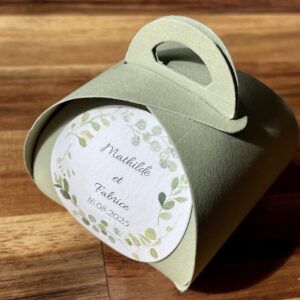 Boîte à dragées vert sauge mariage champêtre