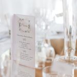 menu pour un mariage au rendu sobre