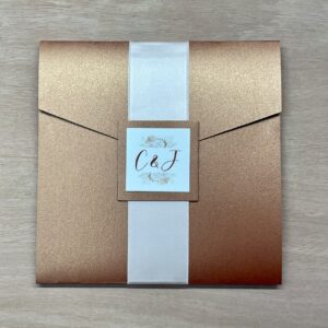 faire-part de mariage de couleur terracotta