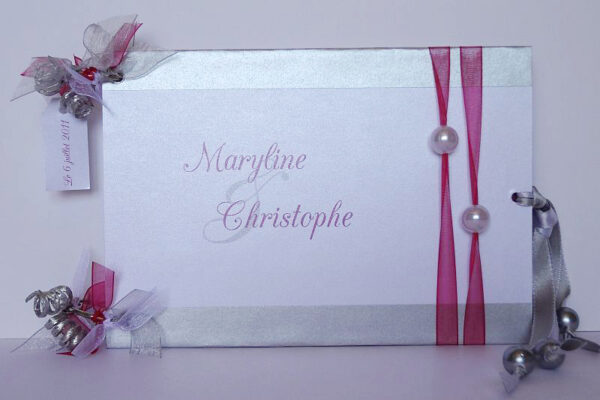 Livre d'or mariage thème perles nacrées