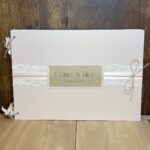 Livre d'or mariage thème romantique