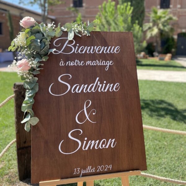 panneau de bienvenue en bois naturel pour mariage