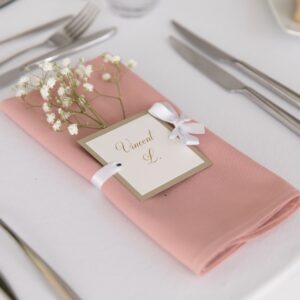 élégant marque-place romantique