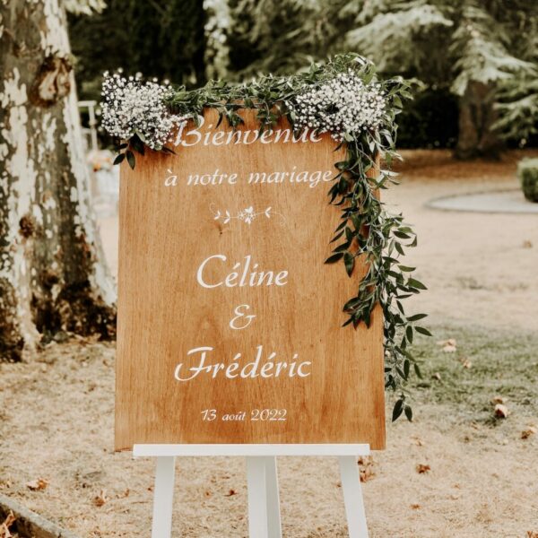 panneau de bienvenue en bois naturel pour mariage
