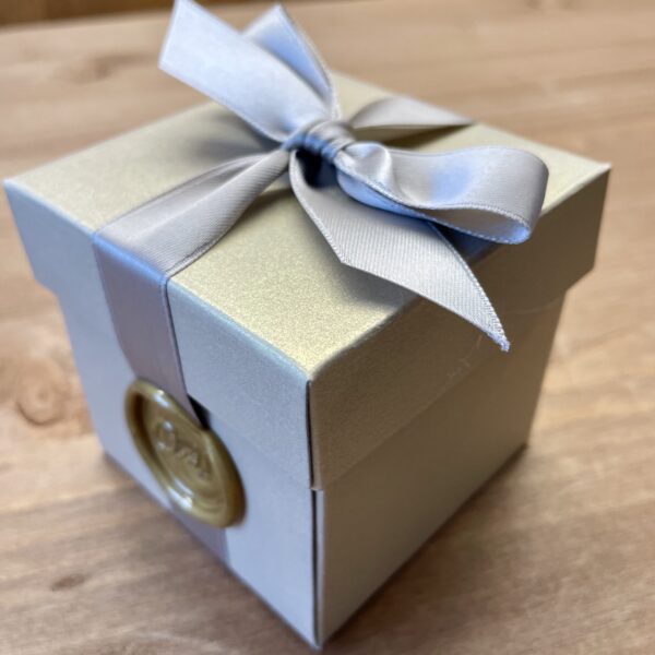 boite cadeau invité mariage cachet de cire