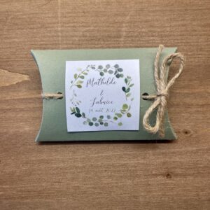 cadeau d'invité eucalyptus vert sauge