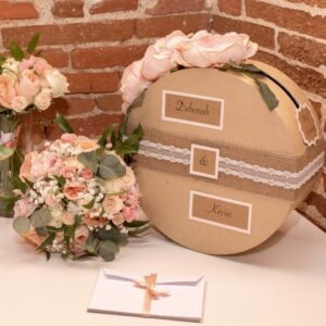 urne mariage toile de jute et dentelle